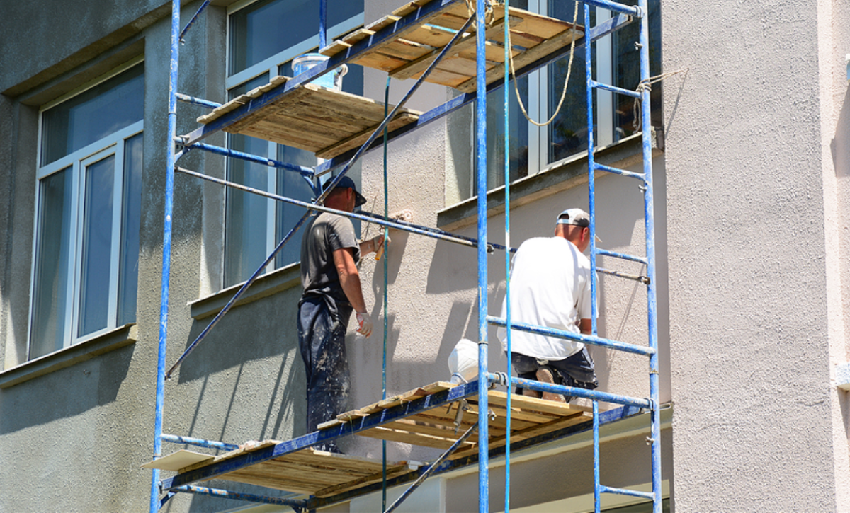painting stucco exterior walls