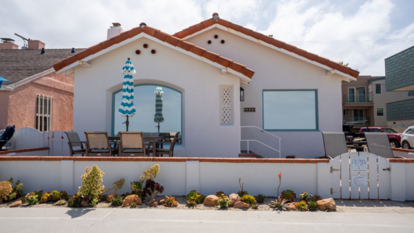 Finished stucco restoration project Sunny Coast Stucco